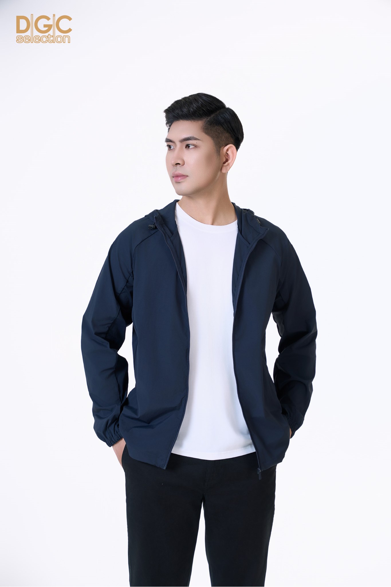 Ảnh của Áo khoác gió 1 lớp mũ liền